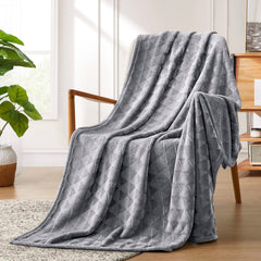 Soft Diamond Fleece Throw Blanket